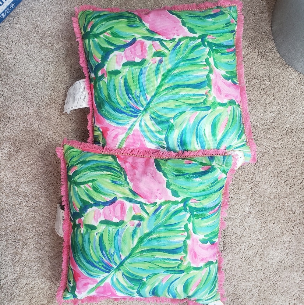2 NWT Lilly Pulitzer Throw Pillows Indoor/Outdoor